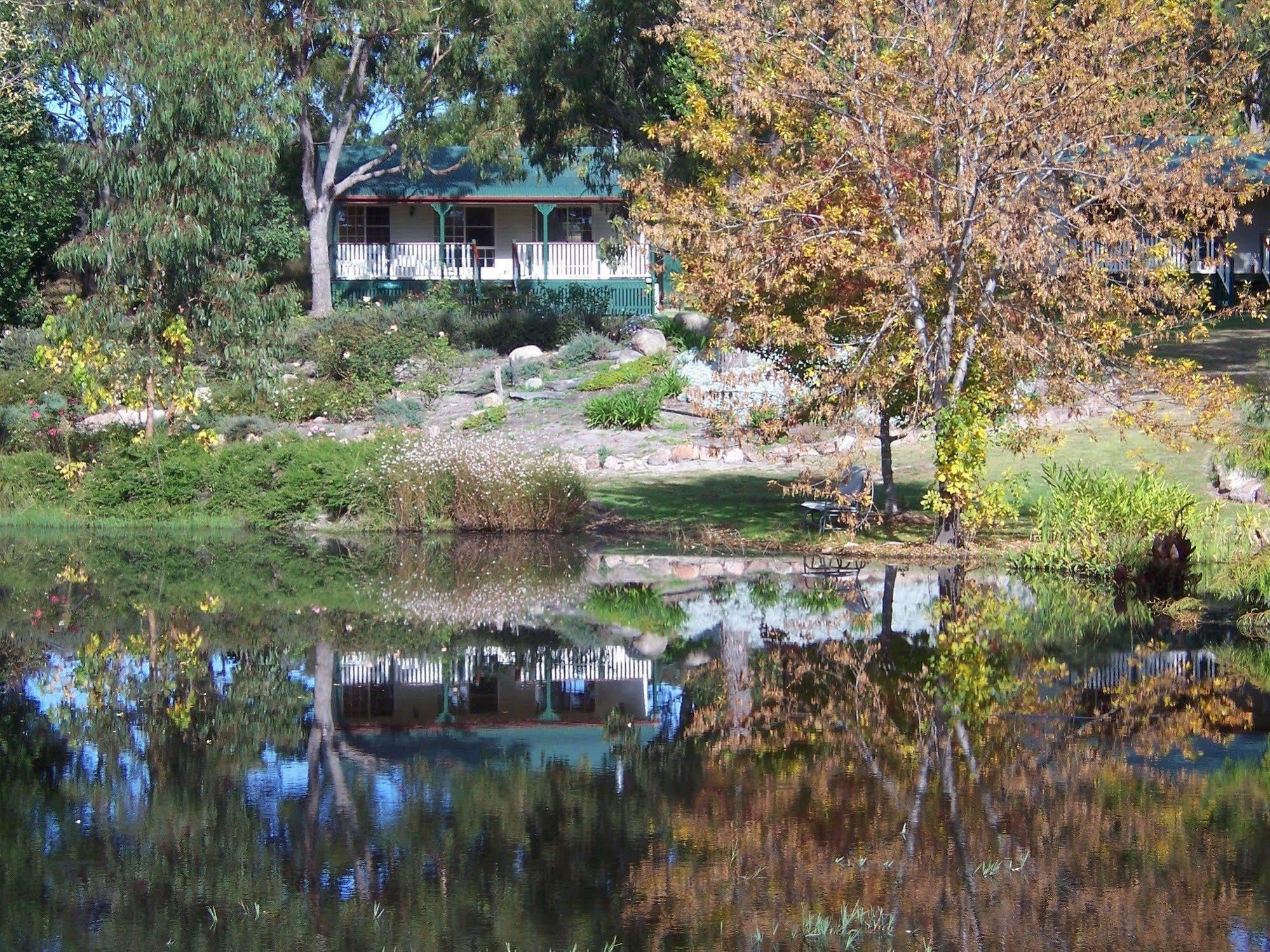 Granite Gardens Cottages & Lake Retreat 스탄소프 외부 사진