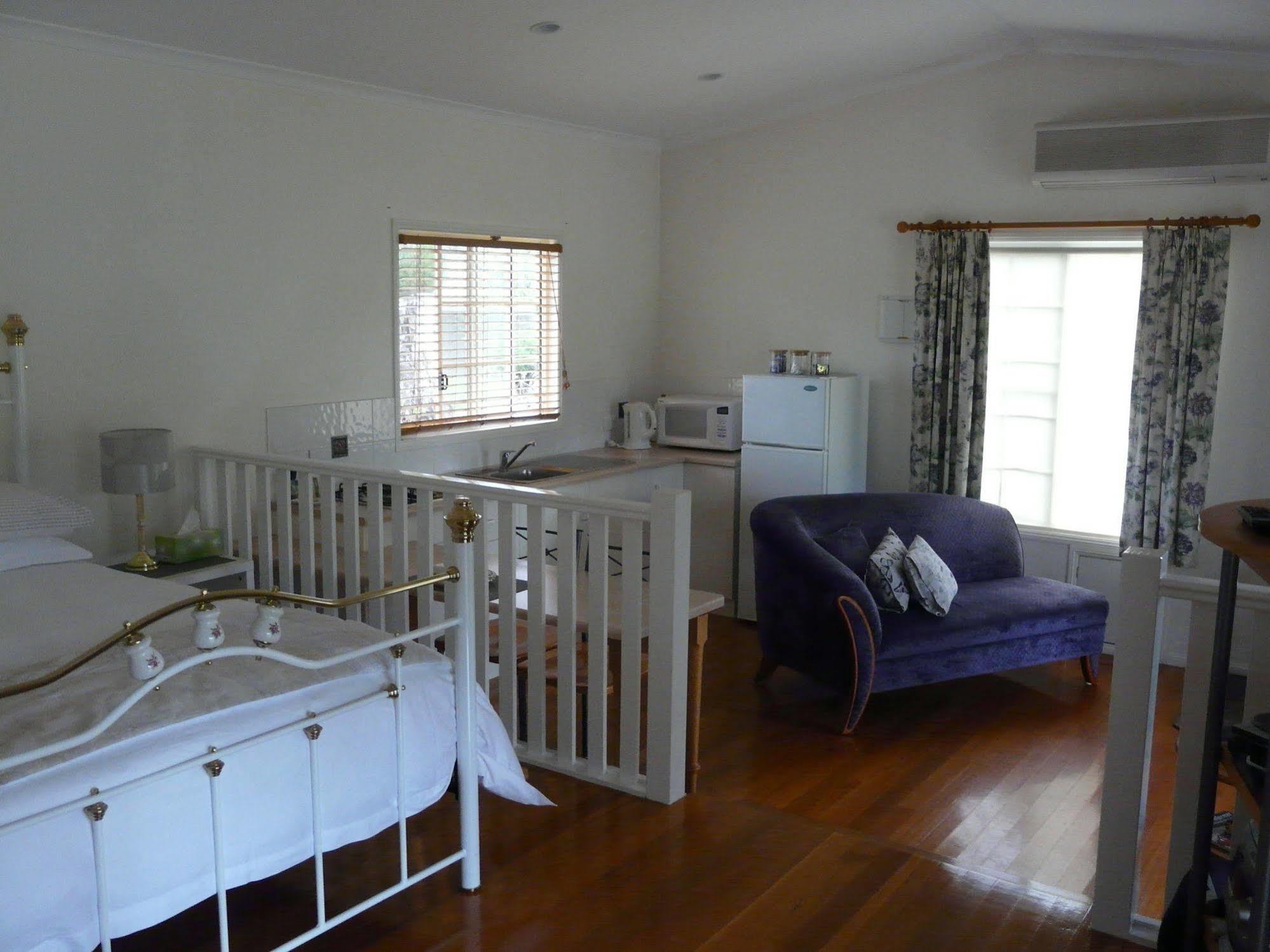 Granite Gardens Cottages & Lake Retreat 스탄소프 외부 사진