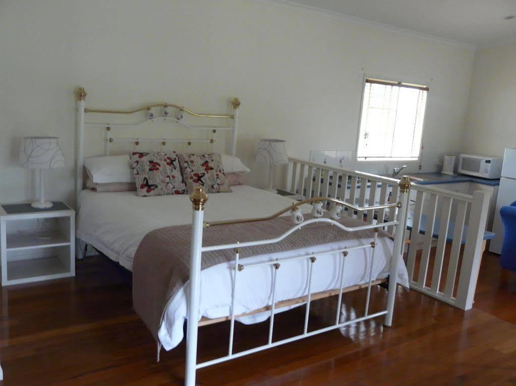 Granite Gardens Cottages & Lake Retreat 스탄소프 외부 사진