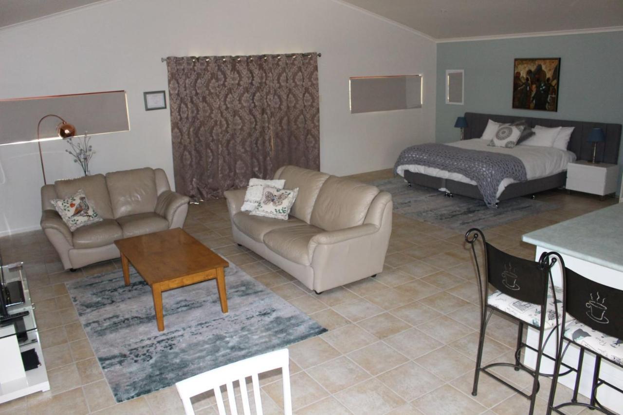 Granite Gardens Cottages & Lake Retreat 스탄소프 외부 사진